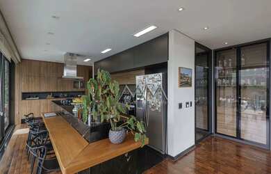 Imagem 13: Casa no Condomínio Vila Alpina com 4 Suítes 440m² área construída