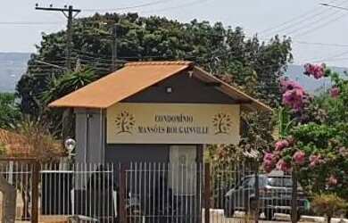 Imagem: O terreno possui 600m² de Área e está localizado em Itapoã