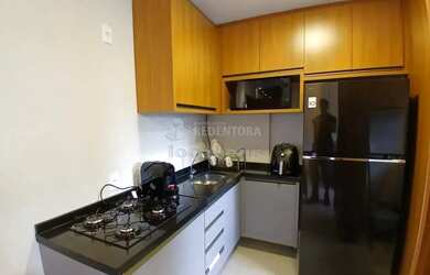 Imagem: O apartamento possui 2 Dormitórios, 2 Banheiros, 1 Vaga na