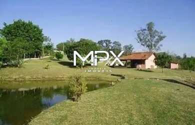 Imagem: A fazenda possui 5.000m² de Área e está localizado em Centro