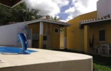 Imagem: A casa em condomínio possui 4 Dormitórios, 3 Banheiros, 3