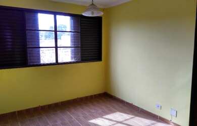 Imagem: O apartamento possui 3 Dormitórios, 2 Banheiros, 80m² de Área