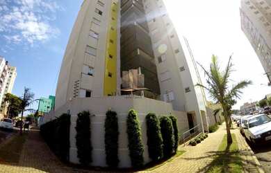 Imagem: O apartamento possui 3 Dormitórios, 2 Banheiros, 2 Vagas na