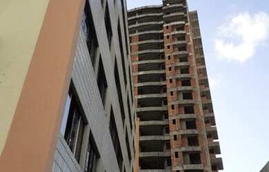 Imagem 9: Procurando Encontrou 98m2, elevador R$2 1 0 mil liga 9 8 7 4 8 3 1 0 8...