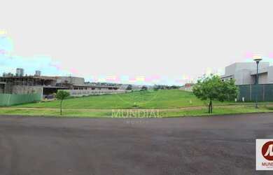 Imagem: O terreno possui 2012m² de Área e está localizado em Vila