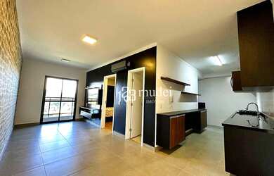 Imagem: O apartamento possui 1 Dormitório, 2 Banheiros, 1 Vaga na garagem