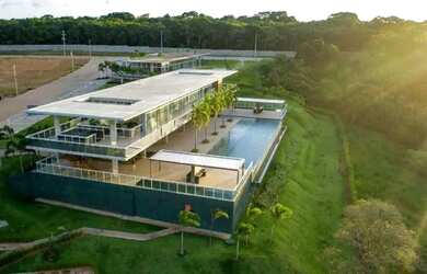 Imagem: O terreno possui 390m² de Área e está localizado em Parque