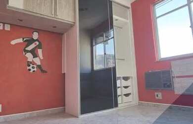 Imagem 5: Apartamento à venda no Fonseca, vista livre, claro e arejado