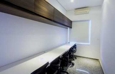 Imagem: O depósito possui 10m² de Área e está localizado em Jardim