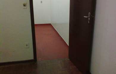 Imagem: A casa possui 1 Dormitório, 1 Banheiro, 40m² de Área e está