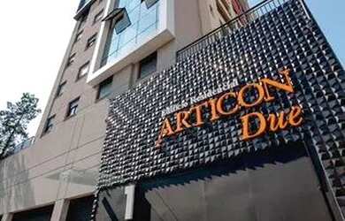 Imagem: O depósito possui 4 Vagas na garagem, 400m² de Área e está