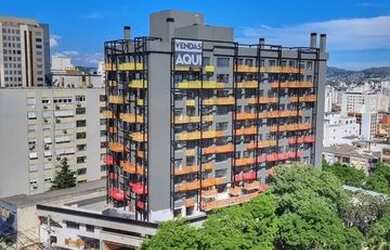 Imagem: O apartamento possui 1 Dormitório, 1 Banheiro, 1 Vaga na garagem