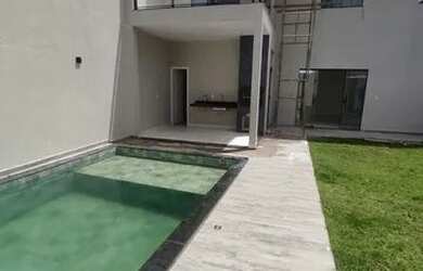 Imagem: A casa em condomínio possui 3 Dormitórios, 5 Banheiros, 2