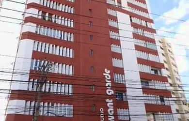 Imagem: O apartamento possui 1 Dormitório, 1 Banheiro, 1 Vaga na garagem