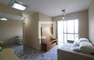 Imagem: O apartamento possui 2 Dormitórios, 1 Banheiro, 1 Vaga na garagem