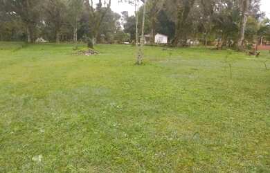 Imagem: O terreno possui 1.000m² de Área e está localizado em Batel