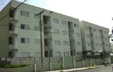 Imagem: O apartamento possui 1 Dormitório, 1 Banheiro, 1 Vaga na garagem