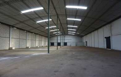 Imagem 6: Galpão Depósito Armazém para aluguel possui 4080 metros quadrados