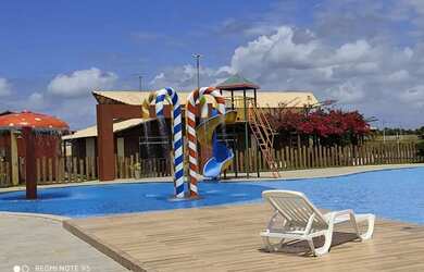 Imagem: O terreno possui 450m² de Área e está localizado em Estância