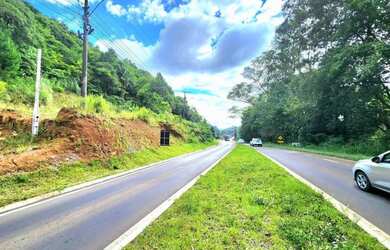 Imagem: O terreno possui 420m² de Área e está localizado em Nova