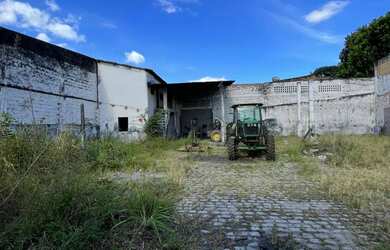 Imagem: A casa para alugar possui 2 Dormitórios, 2 Banheiros, 2 Vagas