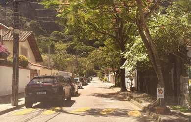 Imagem 2: Alugo casa na Barrinha condomínio fechado 2/4 grandes cozinha e banheiros