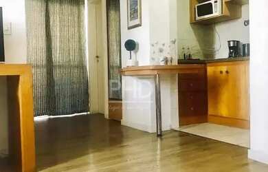 Imagem: O studio possui 1 Dormitório, 1 Banheiro, 1 Vaga na garagem