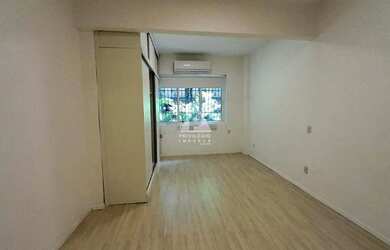 Imagem: A kitnet possui 1 Banheiro, 29m² de Área e está localizado