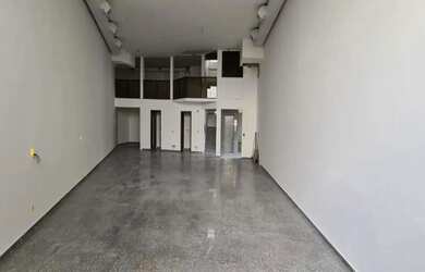 Imagem: O depósito possui 5 Vagas na garagem, 555m² de Área, Imóvel