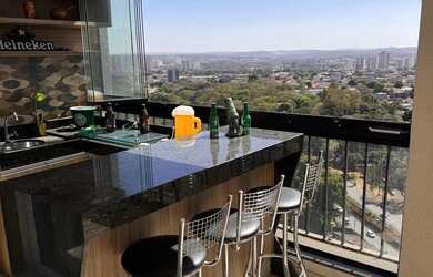 Imagem: O apartamento possui 3 Dormitórios, 4 Banheiros, 2 Vagas na