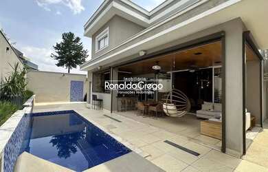 Imagem 8: Casa de Condomínio com 4 quartos,4 suítes 6 vagas Alphaville