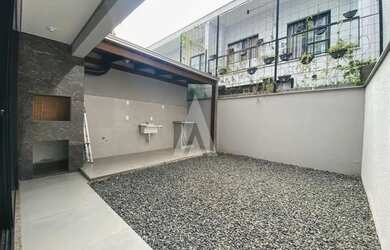 Imagem 12: Sobrado com 1 suíte e 2 quartos à venda no bairro América em Joinville-SC...