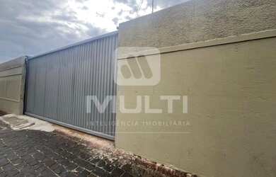 Imagem: O terreno possui 450m² de Área e está localizado em Nossa