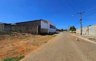 Imagem: O terreno possui 390m² de Área e está localizado em Jardim