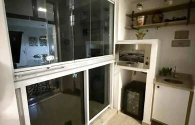 Imagem: O apartamento possui 2 Dormitórios, 2 Banheiros, 70m² de Área