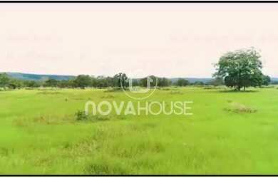Imagem: A fazenda possui 5000m² de Área e está localizado em Nobres