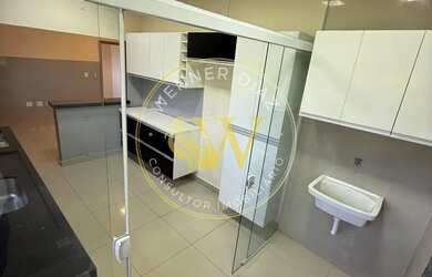 Imagem 7: Casa com ponto comercial no SetSul Excelente localização na zona sul...