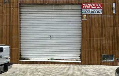 Imagem: O depósito possui 176m² de Área e está localizado em Centro