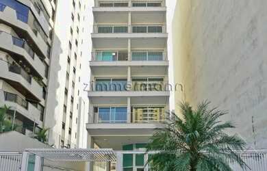 Imagem: O depósito possui 1 Vaga na garagem e 30m² de Área e está