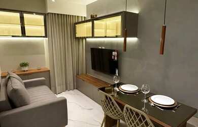 Imagem: A kitnet possui 1 Dormitório, 1 Banheiro, 1 Vaga na garagem