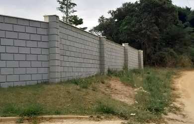 Imagem: O terreno possui 1000m² de Área e está localizado em Mairinque