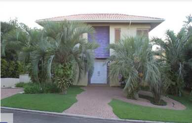 Imagem: A casa em condomínio possui 5 Dormitórios, 5 Banheiros, 5