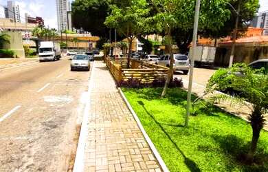 Imagem 2: MARIA JOSE GURGEL. Guarda roupa, 330m² de Área, 4 Vagas na garageme3...