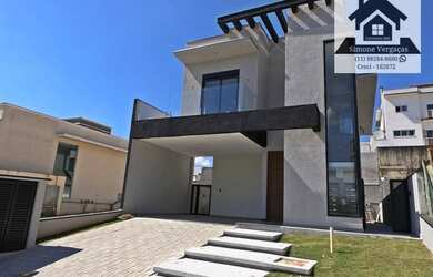 Imagem: A casa em condomínio possui 3 Dormitórios, 4 Banheiros, 4