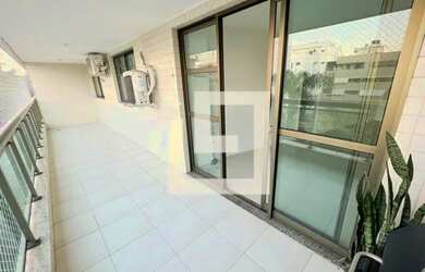 Imagem: O apartamento possui 3 Dormitórios, 3 Banheiros, 2 Vagas na