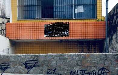 Imagem: A casa possui 3 Dormitórios, 3 Banheiros, 1 Vaga na garagem