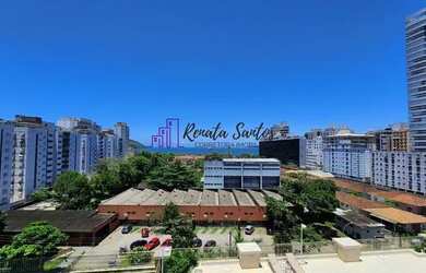 Imagem: O apartamento possui 4 Dormitórios, 5 Banheiros, 3 Vagas na