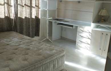 Imagem: A casa possui 4 Dormitórios, 5 Banheiros, 250m² de Área e