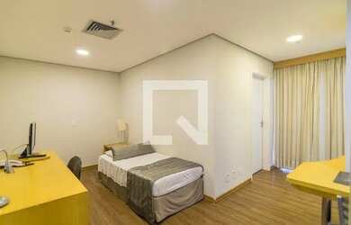 Imagem: O apartamento possui 1 Dormitório, 1 Banheiro, 1 Vaga na garagem