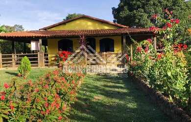 Imagem: A fazenda possui 10m² de Área e está localizado em Área